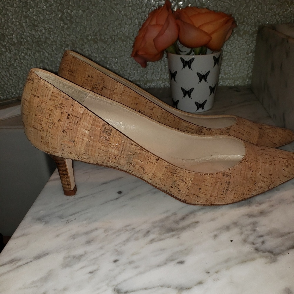 NWOT cork pumps. Perfect for any summer outfit.